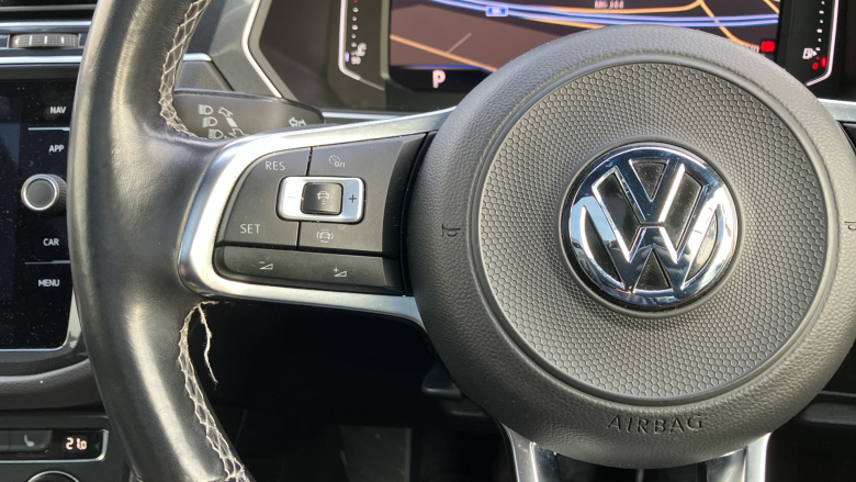 Volkswagen Tiguan 2.0 TDi 150 R-Line 5dr DSG Diesel Estate